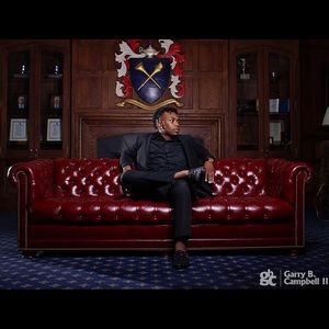 Meet your Posher, Julius